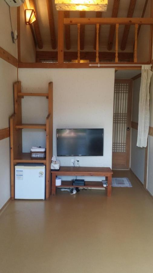 Yeonwoodang Guesthouse Jeonju Dış mekan fotoğraf